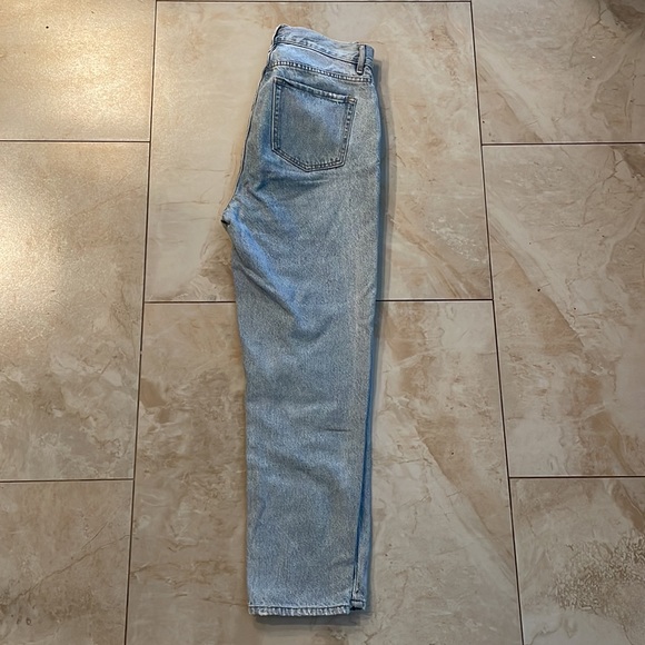 Ultra High Rise Slim Light-Wash PacSun Jeans - Picture 2 of 9